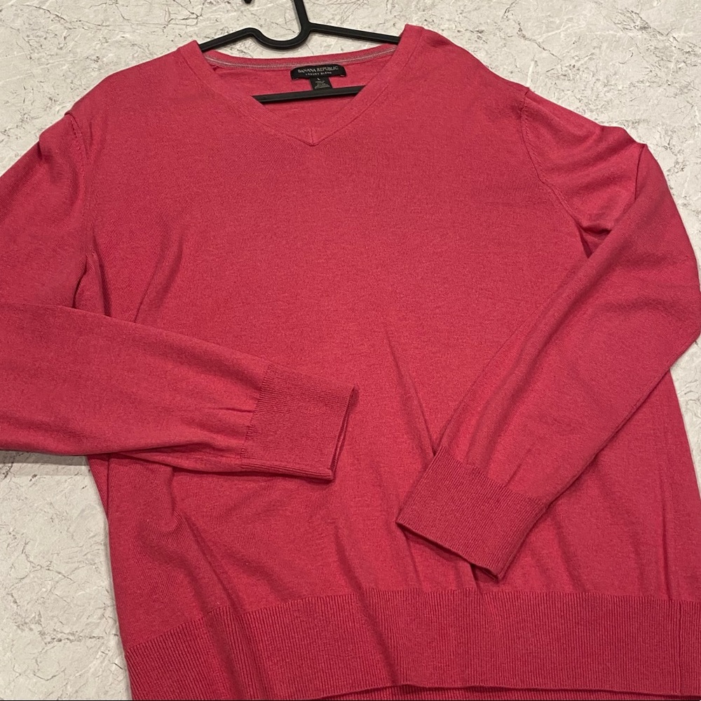 Banana Republic Men’s Sweater shirt